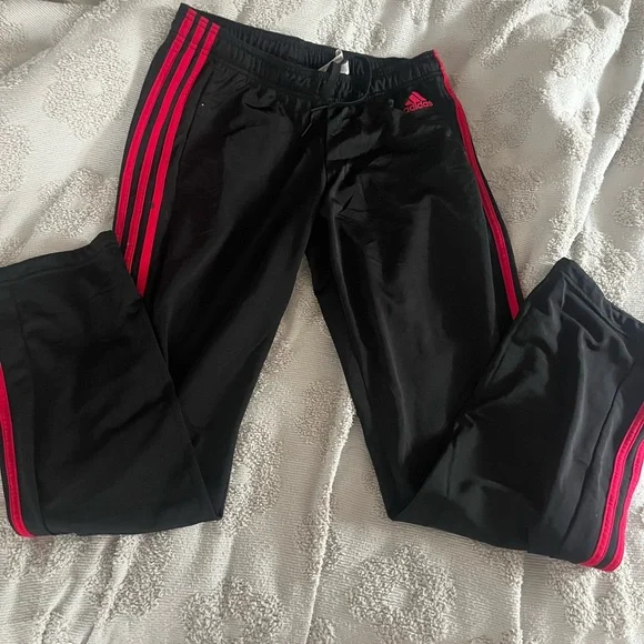Women’s pink and black adidas track suit both are size medium view all pictures! - Picture 5 of 8